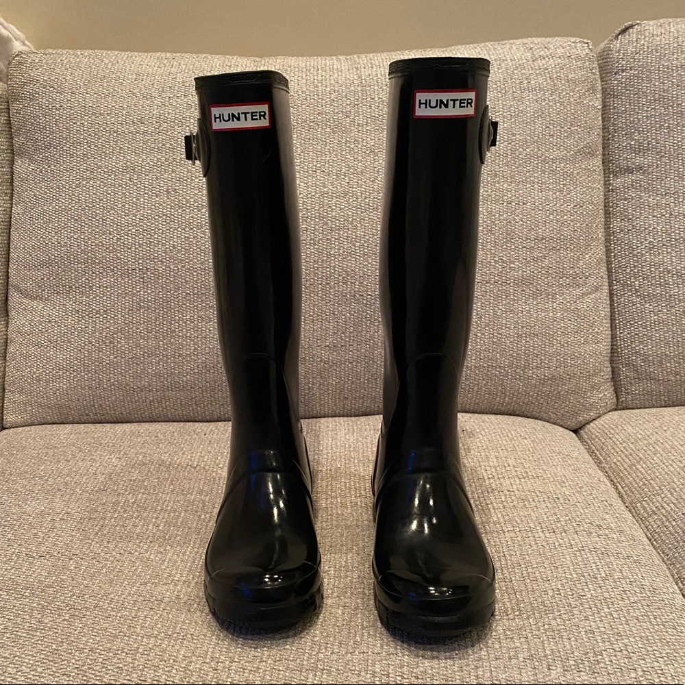 Women’s Tall Hunter Rain Boots- Black size 6